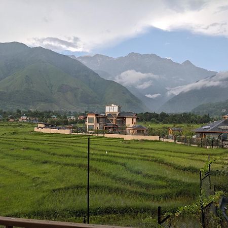 Osho Himalayas Wellness Resort Кангра Екстер'єр фото