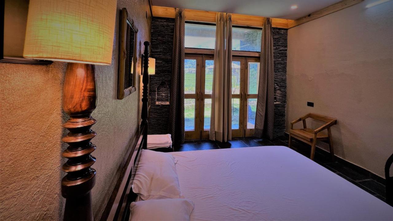 Osho Himalayas Wellness Resort Кангра Екстер'єр фото