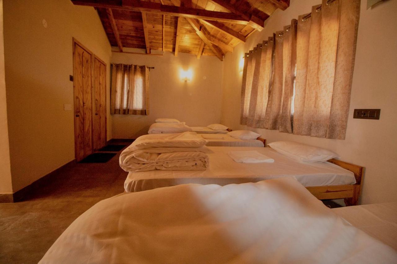 Osho Himalayas Wellness Resort Кангра Екстер'єр фото