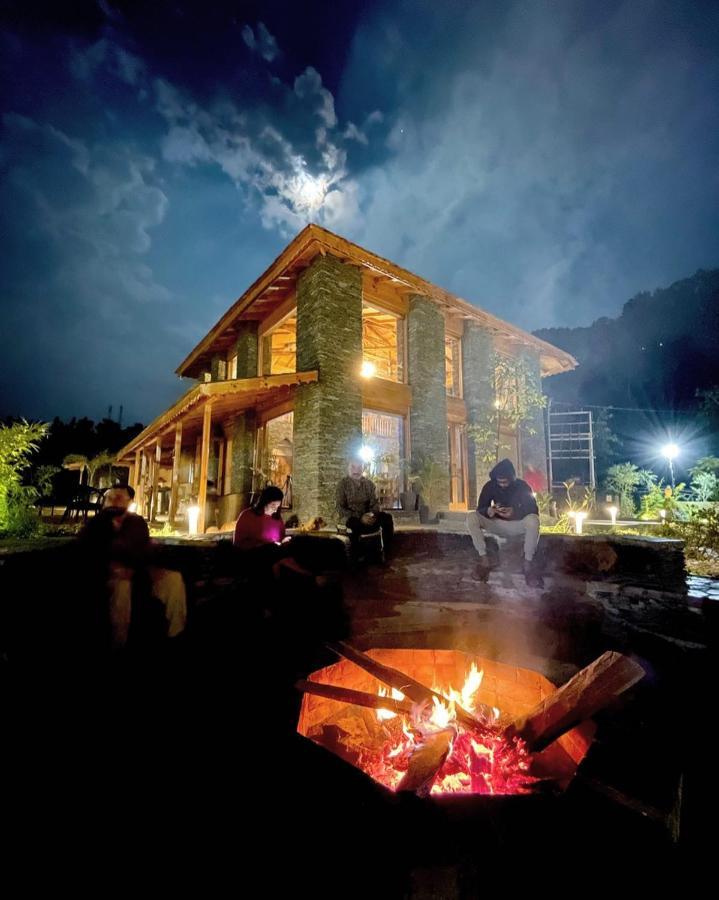 Osho Himalayas Wellness Resort Кангра Екстер'єр фото