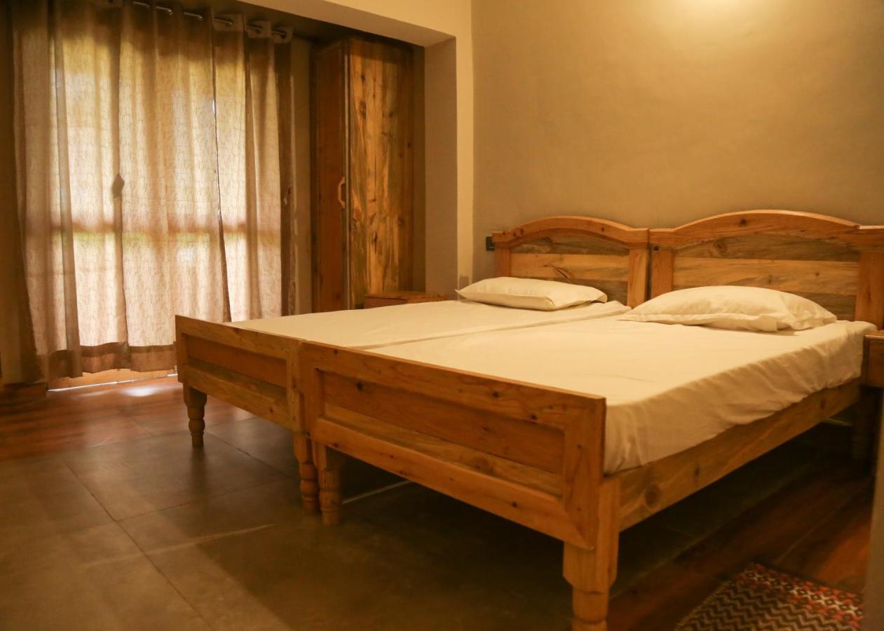 Osho Himalayas Wellness Resort Кангра Екстер'єр фото