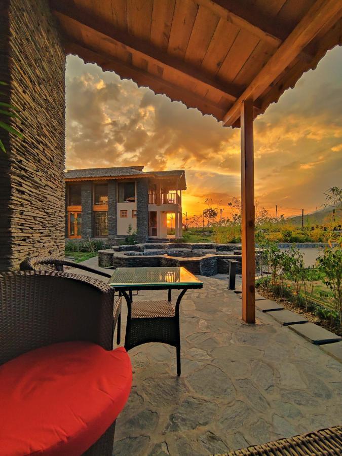 Osho Himalayas Wellness Resort Кангра Екстер'єр фото