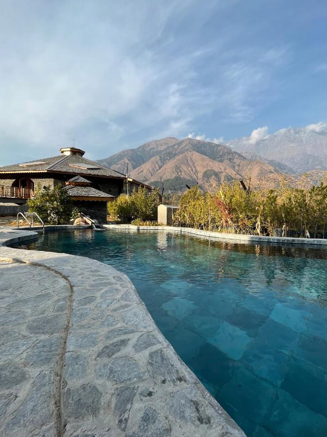 Osho Himalayas Wellness Resort Кангра Екстер'єр фото