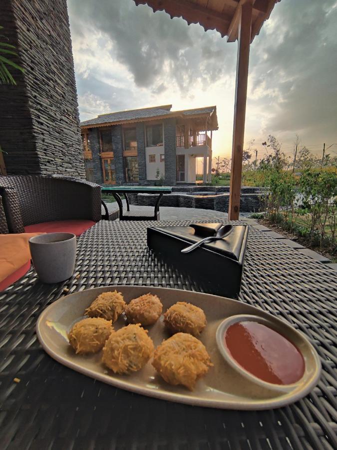 Osho Himalayas Wellness Resort Кангра Екстер'єр фото