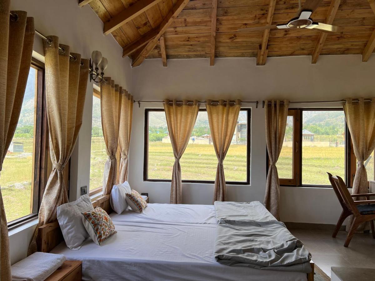 Osho Himalayas Wellness Resort Кангра Екстер'єр фото