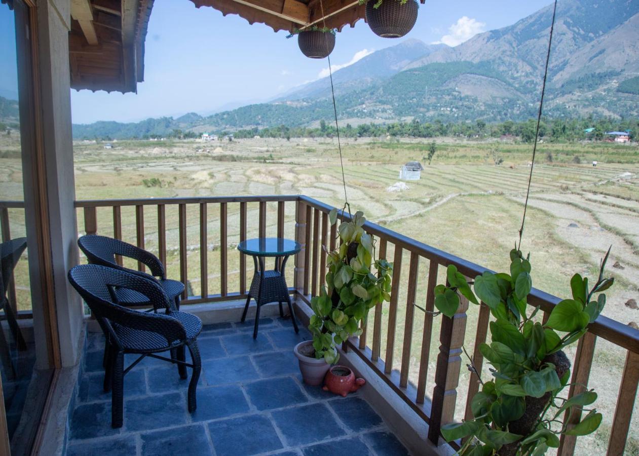 Osho Himalayas Wellness Resort Кангра Екстер'єр фото