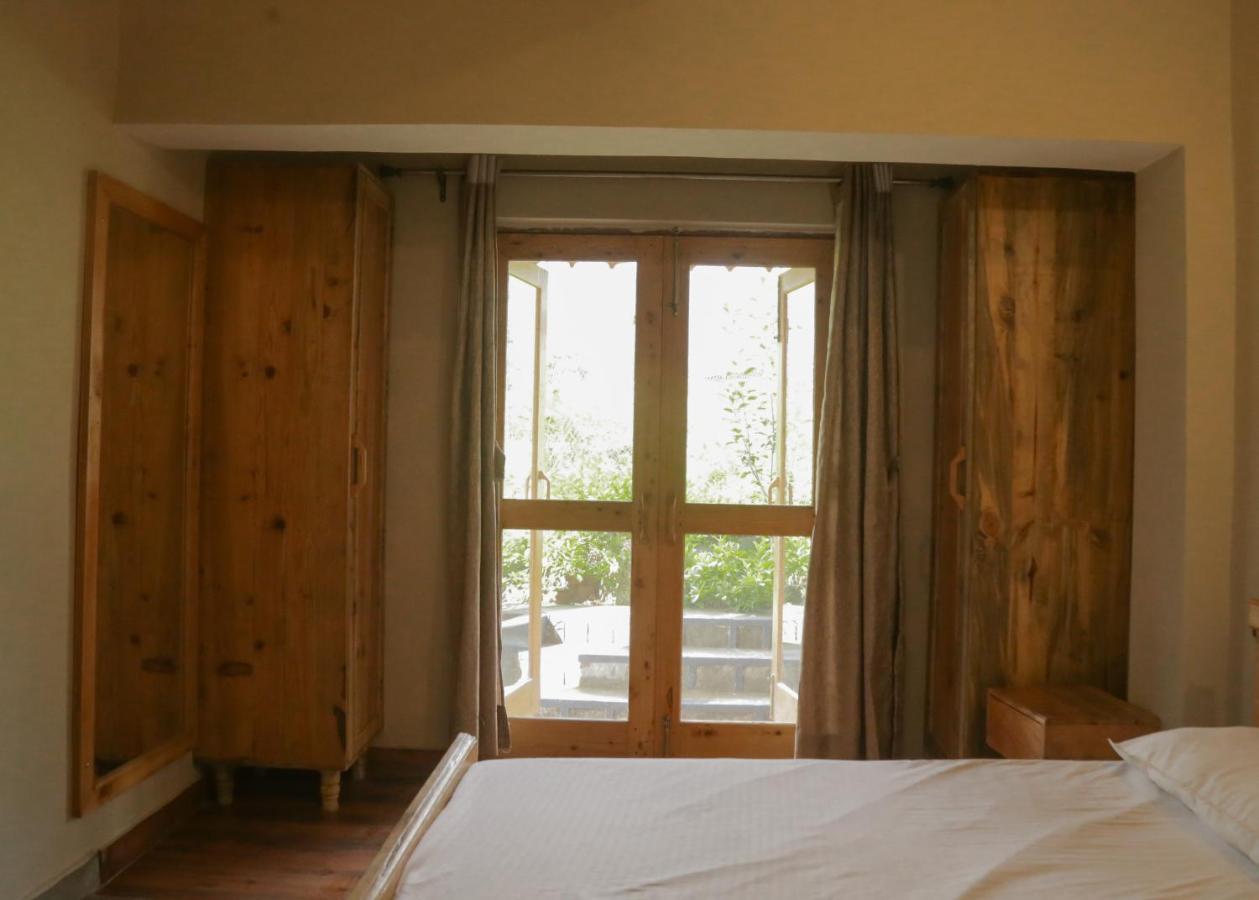 Osho Himalayas Wellness Resort Кангра Екстер'єр фото