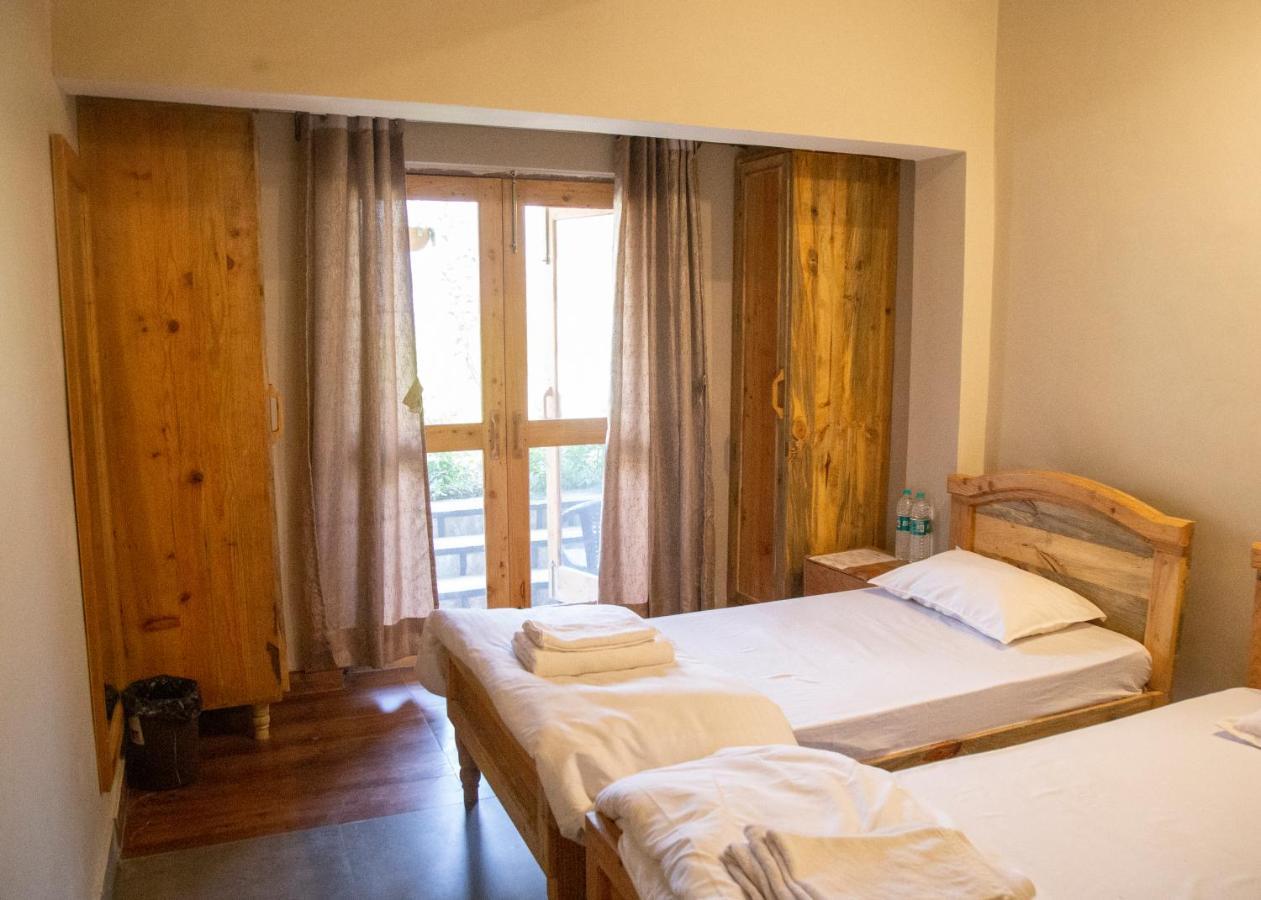 Osho Himalayas Wellness Resort Кангра Екстер'єр фото