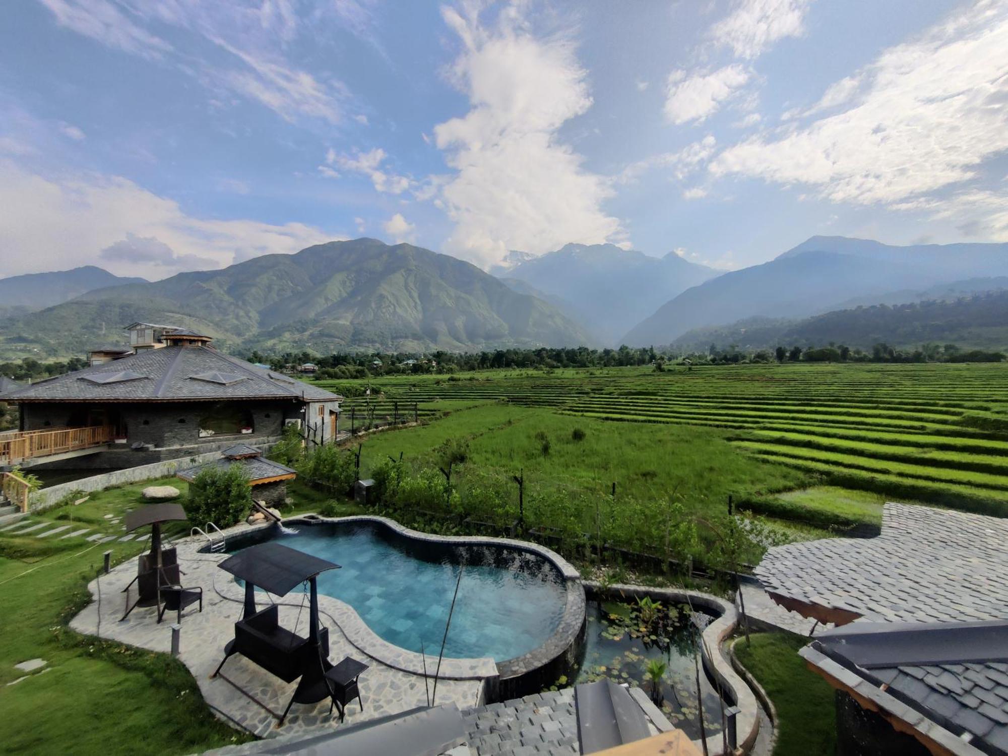 Osho Himalayas Wellness Resort Кангра Екстер'єр фото